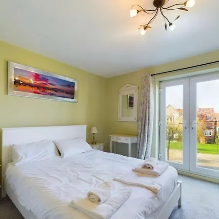Holiday home Pooches Palace At The Bay Filey Reighton