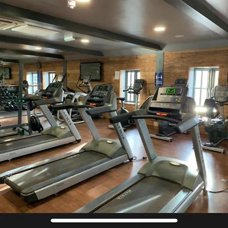 Pooches Palace At The Bay Filey